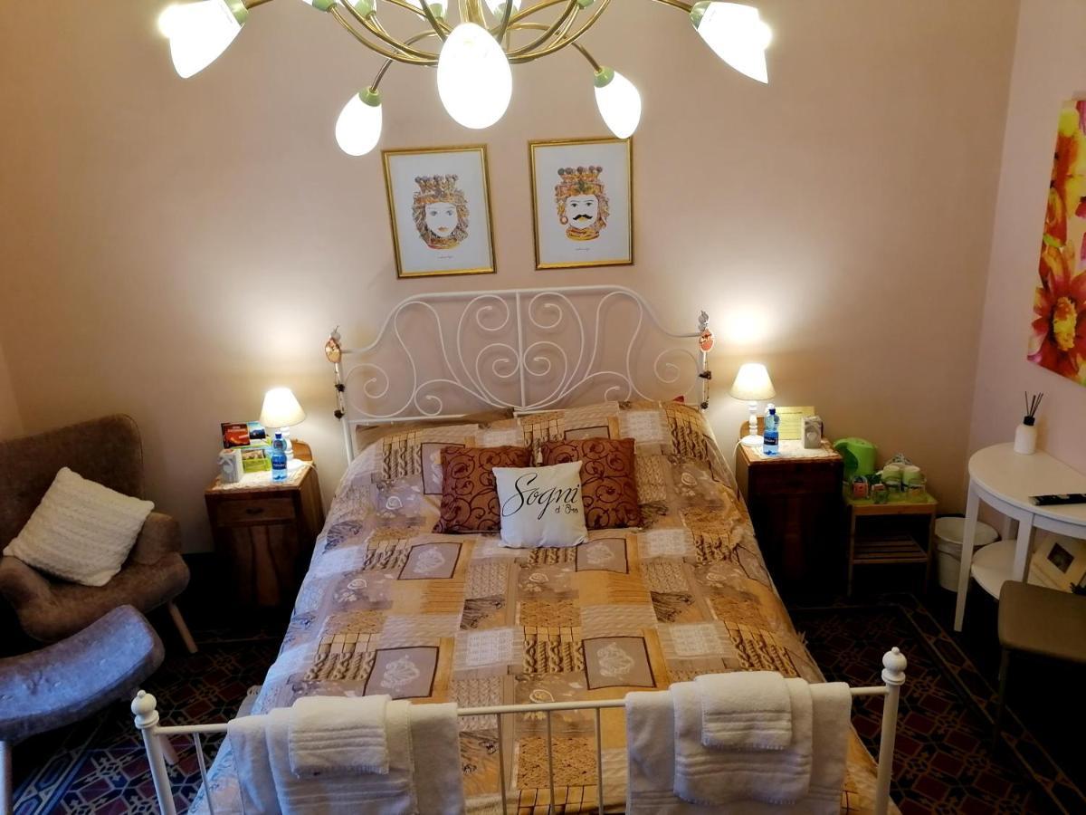 Bed and Breakfast Diletta Oasi à Catane Extérieur photo